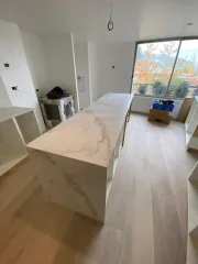 CUBIERTAS DE COCINA, LOGIA, QUINCHOS Y BAÑOS