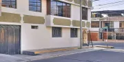 Alquiler de local 112 m² en zona tranquila y estratégica con cochera doble en Arequipa
