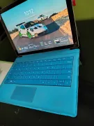 Microsoft Surface Pro 7 – Intel Core i7 / 16GB RAM / 256GB SSD