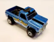 Camioneta pickup Eagle Chevy 1977 Hot Wheels azul Hong Kong Mattel