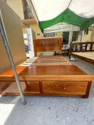 Cama de 2 plazas de cedro