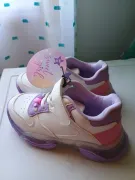 Zapatillas nuevas infantil femenino