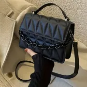 Ropa de dama y accesorios