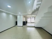 SE ARRIENDA BONITA CASA SECTOR CLUB LOS CHILLOS