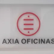 Aprovecha una sala de juntas.