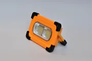 FOCO LED SOLAR PORTATIL 80w CAMPING
