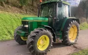 magnífico tractor John Deere 6400