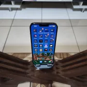 📱 iPhone 13 Pro Max 1TB – Red Claro 🔴✨ 📜 ¡Garantía por escrito! (Permutable solo por iPhone)