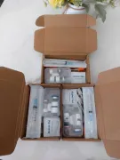 Vendemos productos cosméticos Lemonbottle y Aqualyx. La imagen muestra varios productos.