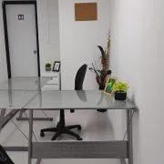 OFICINA EN VIVEROS DE LA LOMA