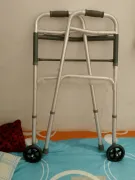 Caminador ortopédico nuevo con ruedas