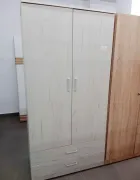 Armario 2 puertas buena calidad y nuevo.