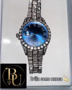 Reloj endiamantado urbano