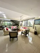 VENDO CASA CON PISCINA EN LOS RIOS